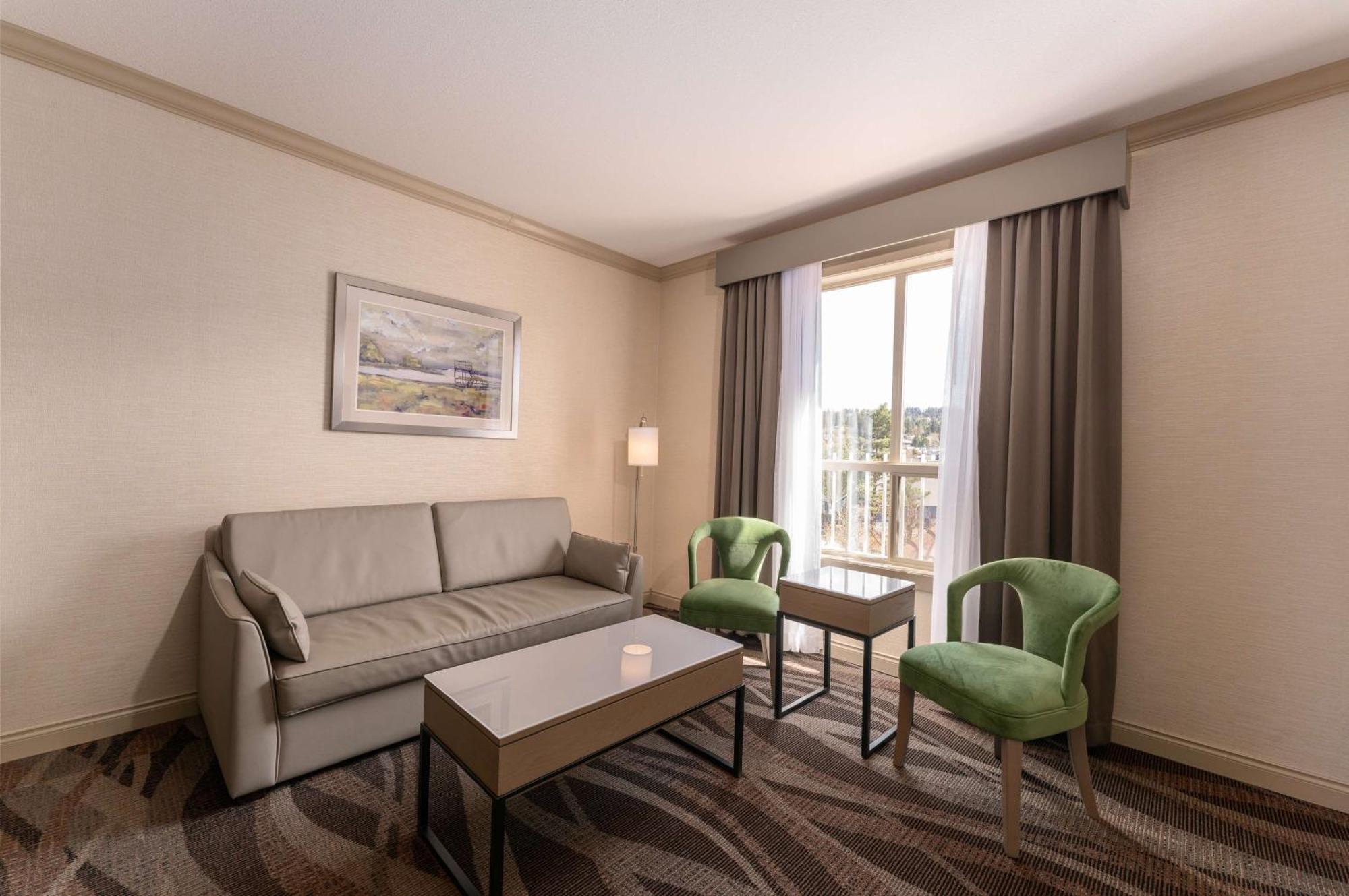 Prestige Harbourfront Resort, Worldhotels Luxury Salmon Arm Exterior foto